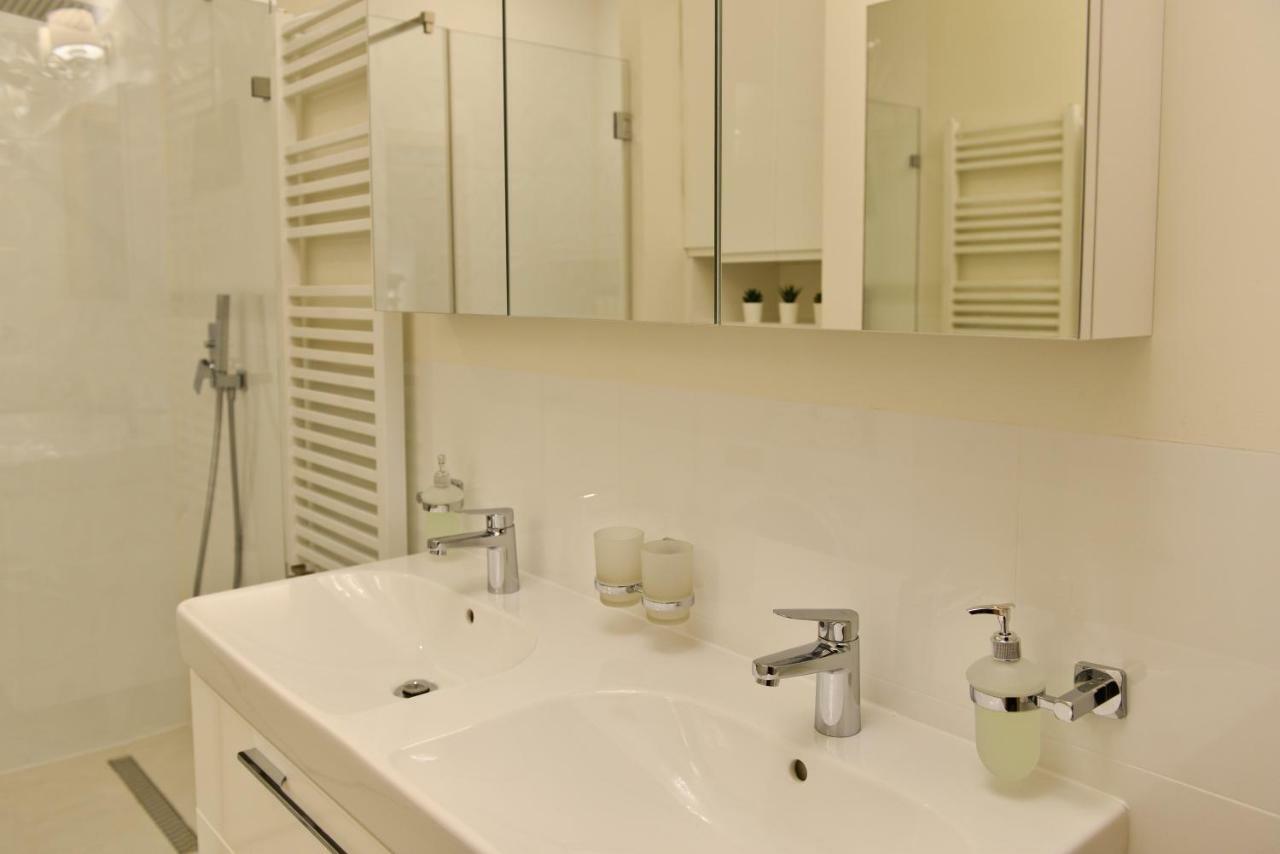 La Gioia Elegant Spacious Apartment Krakow Exterior photo